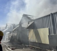 Пожар на рынке «Лира» в Предгорье: подробности Пожар на рынке «Лира» в Предгорье: подробности