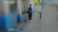 Змея заползла в дом жителя села Левокумское на Ставрополье