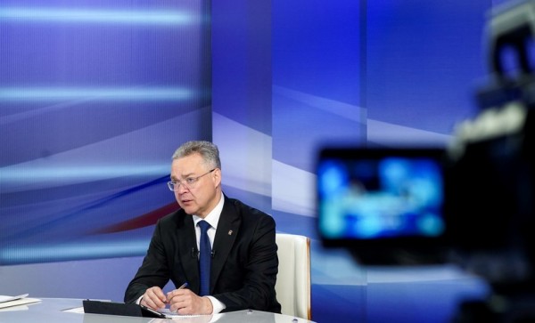 Глава Ставрополья поручил разобраться, кто виноват в гибели пчел в Ипатово и возместить потери