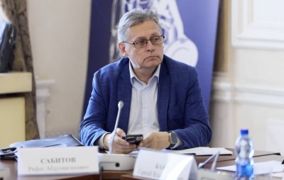 Рифат Сабитов принял участие в заседании комиссии по региональным аспектам государственной национальной политики Рифат Сабитов принял участие в заседании комиссии по региональным аспектам государственной национальной политики