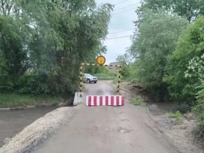 Плиты на мосту через реку Юца в Пятигорске сдвинулись из-за осадков
