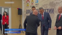 Глава Северной Осетии Сергей Меняйло вручил дипломы выпускникам программы «Доблесть Осетии»