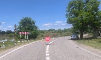 В Буденновском округе Ставрополья из-за подтопления временно перекрыли участок дороги