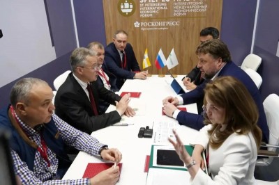 На ПМЭФ обсудили формы сотрудничества Ставрополья с Росагролизингом