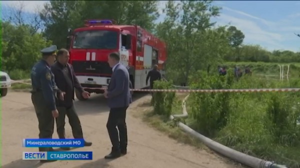 Жителей села Левокумка на Ставрополье эвакуируют из-за наводнения