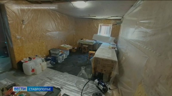 В Михайловске задержали двух химиков за организацию нарколаборатории