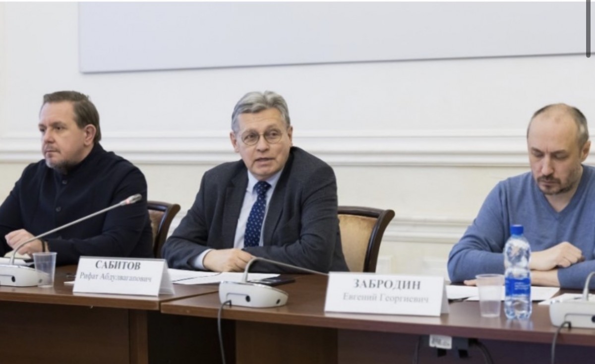 Рифат Сабитов рассказал о приоритетах и итогах деятельности комиссии ОП РФ по развитию информационного сообщества, СМИ и массовых коммуникаций Рифат Сабитов рассказал о приоритетах и итогах деятельности комиссии ОП РФ по развитию информационного сообщества, СМИ и массовых коммуникаций