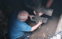 В Ессентуках под алтарём Свято Никольского храма найден закладной крест
