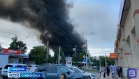 Площадь пожара в Ставрополе увеличилась Площадь пожара в Ставрополе увеличилась