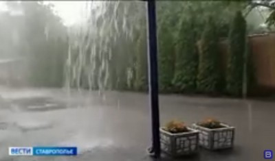 Затяжные дожди создали проблемы в нескольких округах Ставрополья Затяжные дожди создали проблемы в нескольких округах Ставрополья