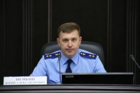 Прокурор Ставропольского края Юрий Немкин контролирует работу по выявлению нарушений закона в СМИ и в сети Прокурор Ставропольского края Юрий Немкин контролирует работу по выявлению нарушений закона в СМИ и в сети
