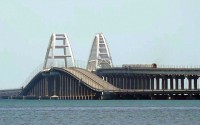 Российские спецслужбы защитили Крымский мост от украинских диверсантов Российские спецслужбы защитили Крымский мост от украинских диверсантов