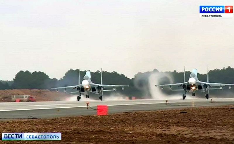 В России отмечают День авиации Военно-морского флота В России отмечают День авиации Военно-морского флота