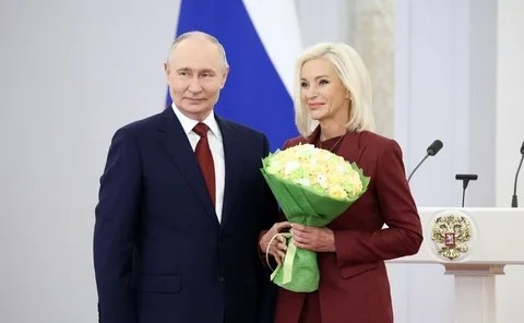 Президент наградил депутата Госдумы от Ставрополья Ольгу Казакову орденом Почета