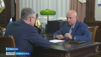 Будущее сообщества СМИ обсудили губернатор и председатель Союза журналистов Ставрополья Будущее сообщества СМИ обсудили губернатор и председатель Союза журналистов Ставрополья