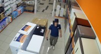 В Ессентуках вор спрятался в подсобке магазина, а ночью вынес товары на 7,4 млн рублей В Ессентуках вор спрятался в подсобке магазина, а ночью вынес товары на 7,4 млн рублей