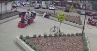 На жд вокзале Минеральных Вод задержали мужчину, ударившего женщину и полицейского