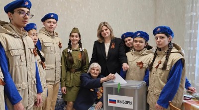 На выборах в Предгорье проголосовала 103-летняя ветеран войны На выборах в Предгорье проголосовала 103-летняя ветеран войны