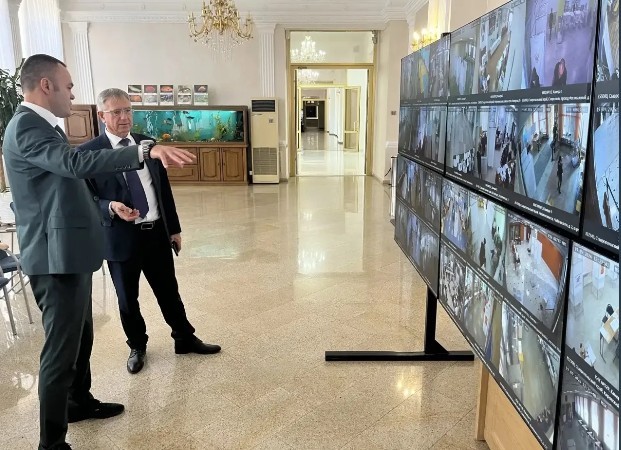Глава избиркома Ставрополья ознакомился с работой Центра общественного наблюдения за выборами Глава избиркома Ставрополья ознакомился с работой Центра общественного наблюдения за выборами
