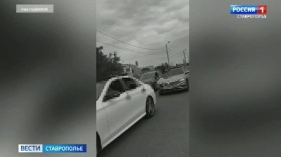 В Буденновске наказали участников свадебного кортежа В Буденновске наказали участников свадебного кортежа