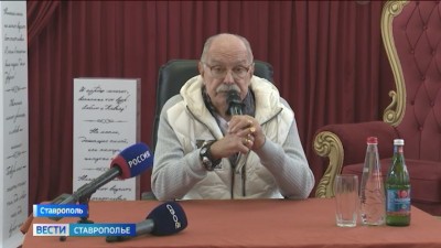 Спектакль "12" Никиты Михалкова — на сцене Ставрополя Спектакль "12" Никиты Михалкова — на сцене Ставрополя