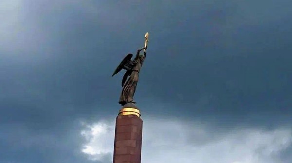 Реконструкцию Александровской площади завершат ко Дню Ставрополя Реконструкцию Александровской площади завершат ко Дню Ставрополя
