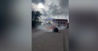 Свадебный кортеж на Ставрополье устроил серию нарушений Свадебный кортеж на Ставрополье устроил серию нарушений