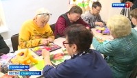 В центре соцобслуживания села Грачёвка пенсионерам не дают скучать В центре соцобслуживания села Грачёвка пенсионерам не дают скучать